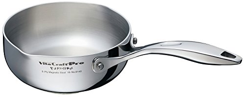 シルバー/16 cm/140・パッケージ個数:1・サイズ:内径16.0x深さ6.0cm・素材・材質:本体/ステンレスとアルミの全面5層構造 取っ手・つまみ/ステンレス・生産国:ベトナム全面5層構造。さっと火を通したり、小回りのきくお鍋 注ぎ口が2箇所について使いやすく、便利