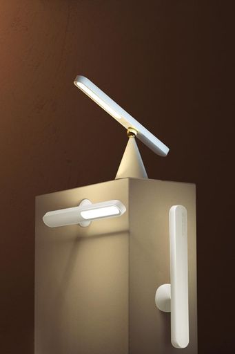 デスクライト全角度調整卓上ライト【PSE認証済み】磁吸式分離設計LEDナイトライト電気スタンドライトコ..