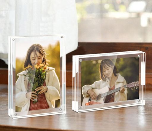 アクリルフォトフレームマグネットL判写真立てマグネット式縦横兼用クリア透明感で魅せる両面使用可能..