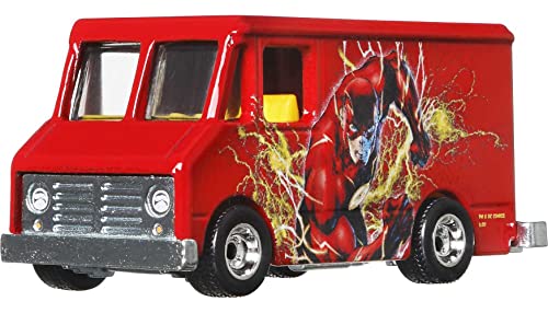 ホットウィール マテル ミニカー ホットウイール Hot Wheels Combat Medic 1:64 Scale Vehicle for Kids Aged 3 Years Old & Up & Collectors of Classic Toy Cars, Featuring New Castings & Themesホットウィール マテル ミニカー ホットウイール