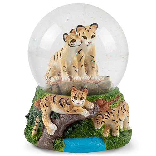 スノーグローブ 雪 置物 インテリア 海外モデル Elanze Designs Endangered Clouded Leopard 100MM Sturdy Glitter Water Wind Up Musical Snow Globe Tabletop Dresser Figurine Decoration Plays Tune We've Only Just スノーグローブ 雪 置物 インテリア 海外モデル