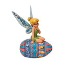 エネスコ Enesco 置物 インテリア 海外モデル アメリカ Enesco Jim Shore Disney Traditions Peter Pan Tinker Bell Sitting on Easter Egg Figurine, 6.1 Inch, Multicolorエネスコ Enesco 置物 インテリア 海外モデル アメリカ