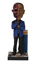 商品情報 商品名ボブルヘッド バブルヘッド 首振り人形 ボビンヘッド BOBBLEHEAD Royal Bobbles Breaking Bad Gus Fring Face Off Bobblehead, Premium Polyresin Lifelike Figure, Unique Serial Number, Exquisite Detボブルヘッド バブルヘッド 首振り人形 ボビンヘッド BOBBLEHEAD 商品名（英語）Royal Bobbles Breaking Bad Gus Fring Face Off Bobblehead, Premium Polyresin Lifelike Figure, Unique Serial Number, Exquisite Detail 海外サイズ8 inches ブランドRoyal Bobbles 商品説明（自動翻訳）ガス・フリング フェイスオフ・ボブルヘッドは、「ブレイキング・バッド」第4シーズンの第13話とシーズン・フィナーレに登場する。このエピソードは、ウォルター・ホワイトとガス・フリングの対立に関するアークのクライマックスとなるものです。ロイヤルボブルスでは、エンターテイナー、アーティスト、歴史的・政治的人物を含む有名なアイコンのいくつかの異なる製品ラインアップを提供しています。それぞれには、ユニークなシリアルナンバーが付いた真正性の高いホログラムが付属しています。各プレミアムボブルヘッドは、カスタムカットの発泡スチロール製インナー保護付きのカラフルなコレクターズボックスに収められています。高さ8インチ以上、高品質のヘビー級ポリレジン製で、ひとつひとつ手描きされています。各ボブルヘッドは、慎重に研究され、丁寧に作られ、非常に詳細です。2009年に設立されたRoyal Bobblesは、高品質、絶妙な収集可能なフィギュアのプレミアムデザイナーとメーカーであり、すべての製品の詳細と耐久性の高いレベルを可能にする、その現実的でリアルな肖像画で業界をリードしています。 関連キーワードボブルヘッド,バブルヘッド,首振り人形,ボビンヘッド,BOBBLEHEADこのようなギフトシーンにオススメです。プレゼント お誕生日 クリスマスプレゼント バレンタインデー ホワイトデー 贈り物