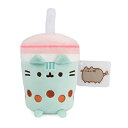 ガンド GUND ぬいぐるみ リアル お世話 GUND Pusheen Boba Tea Cup Plush Cat Stuffed Animal for Ages 8 and Up, Green/Pink, 6”ガンド GUND ぬいぐるみ リアル お世話