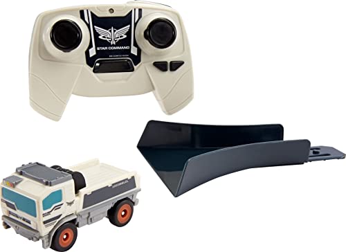 ホットウィール マテル ミニカー ホットウイール Hot Wheels RC Mattel Disney and Pixar Lightyear Buzz 039 s Truck, 1:64 Scale Remote-Control Toy Truck Inspired by the Movieホットウィール マテル ミニカー ホットウイール
