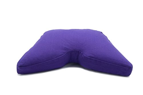 商品情報 商品名ヨガ フィットネス Purple Regular Lift Kapok Cosmic Cushion Meditation Cushion Pillowヨガ フィットネス 商品名（英語）Purple Regular Lift Kapok Cosmic Cushion Meditation Cushion Pillow 商品名（翻訳）パープルレギュラーリフトカポック宇宙クッション瞑想クッション枕 型番SMNCRKDPU 海外サイズ22" x 15" x 6.5" ブランドSage 商品説明（自動翻訳）当社の特許取得済みのコスミッククッションはアメリカ製です。ジッパー式カバーは取り外しが簡単で、洗濯が簡単です。通常のロフトは、最も人気のある選択肢です：22インチx 15インチx 6.5インチ。このクッションのウェッジプロファイルは骨盤をわずかに前方に傾け、コスミッククッションのテーパーのついた翼は、太ももの全長を支えます。この均一な体重分布は落ち着きをなくし、脚が眠りから落ちないようにします。 関連キーワードヨガ,フィットネスこのようなギフトシーンにオススメです。プレゼント お誕生日 クリスマスプレゼント バレンタインデー ホワイトデー 贈り物