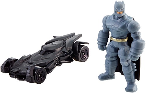 ホットウィール マテル ミニカー ホットウイール Hot Wheels Batman v Superman: Dawn of Justice Armored Batman Mini Figure & Batmobileホットウィール マテル ミニカー ホットウイール