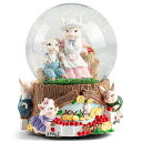 スノーグローブ 雪 置物 インテリア 海外モデル Elanze Designs Momma Pigs and Piglets Overalls Produce ...