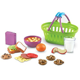 知育玩具 パズル ブロック ラーニングリソース Learning Resources New Sprouts Lunch Basket, Pretend Play Food, 18 Piece Set, Ages 18 mos+知育玩具 パズル ブロック ラーニングリソース