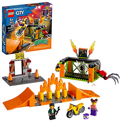 쥴 ƥ LEGO City Stunt Park 60293 Building Kit (170 Pieces)쥴 ƥ