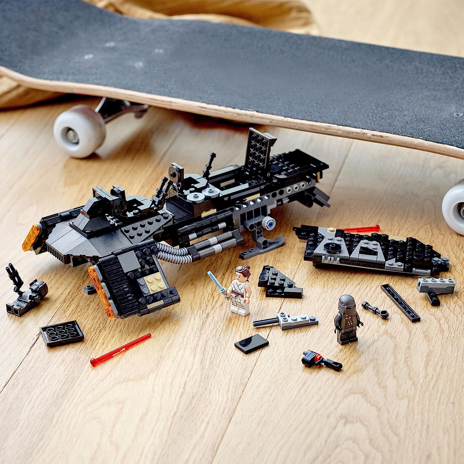 レゴ スターウォーズ 【送料無料】LEGO 75284 Star Wars Knights of Ren Transport Ship with Ray Minifigureレゴ スターウォーズ