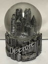 スノーグローブ 雪 置物 インテリア 海外モデル ZIZO Detroit Skyline 3D Water Snow Globe Souvenir showpiece Gift for Women Kids Baby Girls Mon Granddaughter 3 1/2 inches Silver 50067スノーグローブ 雪 置物 インテリア 海外モデル