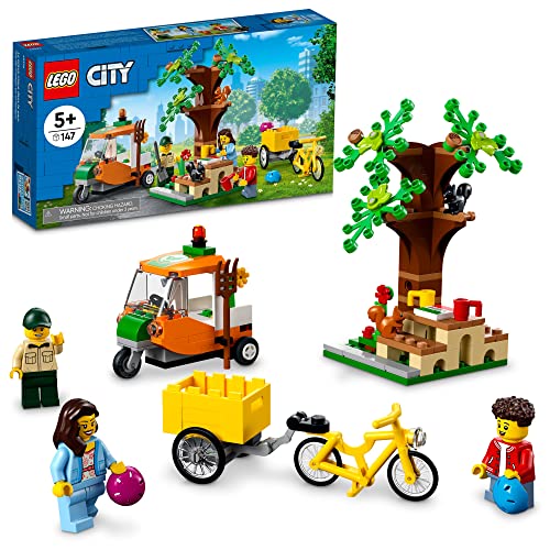 쥴 ƥ LEGO City Picnic in The Park 60326 Building Kit for Kids Aged 5 and Up; Includes 3 Minifigures and 2 Squirrel Figures (147 Pieces)쥴 ƥ