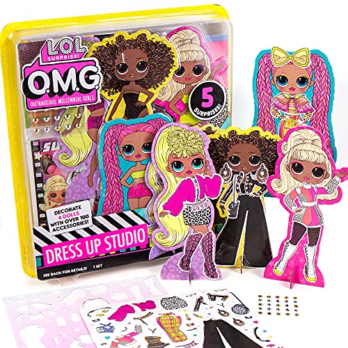 GI[GTvCY l` h[ L.O.L. Surprise! O.M.G. Dress-Up Studio by Horizon Group USA, Double Feature Series, Dress-Up 4 O.M.G. Chipboard Dolls with Fabric & Repositionable Stickers, Includes Runway Play SGI[GTvCY l` h[