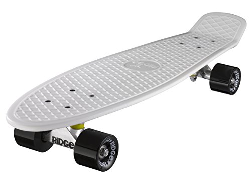 商品情報 商品名スタンダードスケートボード スケボー 海外モデル 直輸入 Ridge Skateboards 27 Inch Big Brother Retro Cruiser Skateboard - UK Manufacturedスタンダードスケートボード スケボー 海外モデル 直輸入 商品名（英語）Ridge Skateboards 27 Inch Big Brother Retro Cruiser Skateboard - UK Manufactured 商品名（翻訳）リッジ・スケートボード 27インチ ビッグブラザー レトロクルーザースケートボード - 英国製 型番PB-27-White-Black 海外サイズ27 Inch ブランドRidge Skateboards 関連キーワードスタンダードスケートボード,スケボー,海外モデル,直輸入このようなギフトシーンにオススメです。プレゼント お誕生日 クリスマスプレゼント バレンタインデー ホワイトデー 贈り物