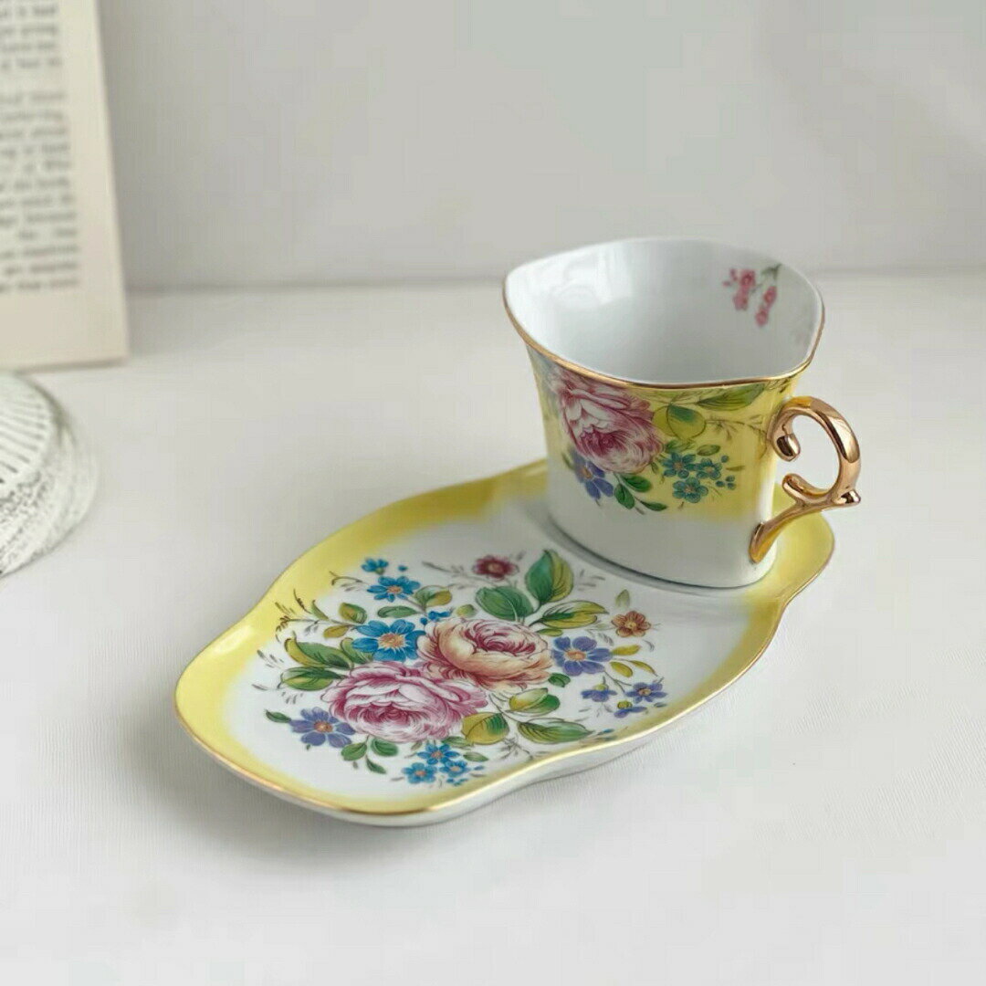 薔薇ティー・コーヒーカップセット カップ＆ソーサー2客セット ．陶器ティーセット