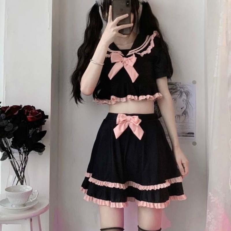 水着 ビキニ ゲリラセール 露出少なめで挑戦しやすい☆ 2点セット パッド付き 小胸 バスト 盛れる水着体型カバー20代 30代 女子 背中見せ ワイヤーなし 可愛いビーチ水着 レディース ハイネック ビキニ スカート 温泉体型カバー 水着