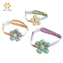 CAT COLLAR 首輪 猫首輪 ネコ用 小型犬 子犬 ペット用首輪 カラー フワフワ花飾り ベル付き チェック柄 耐久性のある猫ヘッドバックル かわいい 軽...