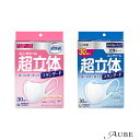 ※北海道、沖縄県への配送は納期情報プラス最短で7日後の出荷となります。※北海道、沖縄県への配送は日時指定はお受けできません。1003704610037046商品詳細ご覧いただいております商品は、メーカー様のリニューアルに伴いパッケージ・香り・サイズ・成分などが予告なく変更される場合がございます。その為、掲載されている画像や詳細と異なる商品を、ご注文者様への許可なくお届けする場合も稀にございます。メーカー欠品または完売の際にはキャンセルをお願いすることがございます。なお、商品パッケージのご指定はお受けできませんのでご了承お願いいたします。・ダブルブロック効果でしっかりバリア！・息ラクフィルタと口元空間で息ラクラク！・毎日気軽に使える！(素材)本体・フィルタ部(ポリオレフィン、ポリエステル)、耳かけ部(ポリオレフィン・ポリエステル)(色調)白(包装材の材質)紙【使用方法】機能性の維持、衛生面から、1日1枚のご使用をお勧めします。1.マスクの上下を確認します。図の矢印の、位置から開き、マスクを左右に広げます。2.耳かけを引っ張りながら、マスクを耳にかけます。3.「ノーズフィット」を鼻の形に合わせてフィットさせます。内容量30枚入発送詳細日本郵便※別注文での同梱発送は行えませんので必ずご注文は1回におまとめ下さい。※在庫表示個数に関わらず発送までに納期情報以上のお時間を頂く場合もございます　のでお時間には十分に余裕を持ったご注文をお願い致します。注意事項ご注文前に必ず当店メールアドレスの受信設定をお願いいたします。当店のメールアドレス：shop-aube@shop.rakuten.co.jp（受信設定が未設定の場合スムーズなお取引ができない可能性がございます）※当店の販売商品はお客様による転売を想定しておりません。※仕入先や仕入れ時期により、外装フィルムが巻かれていない　場合がございますが、100％新品未使用の正規品です。外装フィルムの一部が破れてしまっている場合もございますが、その様な理由での交換や返品は一切お断りしております。外装フィルムは商品の一部ではございません。※ご新規でのご注文の場合、必ずご注文前にショッピングガイド欄の　一読をお願いいたします。広告文責株式会社 LDImail:shop-aube@shop.rakuten.co.jp美容関連品/化粧品/ヘアケア用品/スキンケア用品/ボディケア用品メーカー：ユニ・チャームユニ・チャーム 超快適マスク 超立体ライト スタンダードタイプ 不織布マスク 30枚入【ドラッグストア】【ゆうパケット対応】 使い切り 使い捨て 大容量 かぜ 花粉用 衛生医療用品 用具 サイズ 小さめ ふつう●重要【北海道・沖縄県の皆様へ 3,980円以上ご注文で送料無料対象外地域について】●北海道への配送の場合7,700円以下の送料無料のご注文は注文確定後にキャンセルさせていただきます。●北海道、沖縄県への配送は納期情報プラス最短で7日後の出荷となります。●北海道、沖縄県への配送は日時指定はお受けできません。