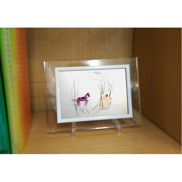 吸着タイプ フォトフレーム DX 写真立て ハガキサイズ 150×105mm対応 いわさきちひろ 横顔 化粧箱入り 日本製 [2]