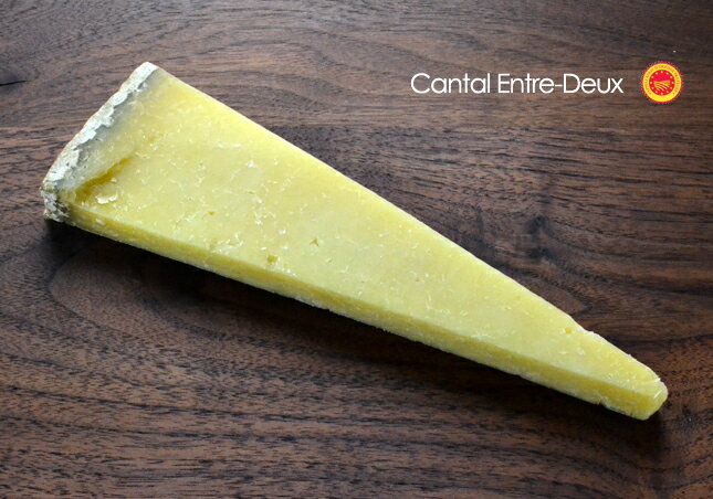 楽天ナチュラルチーズ通販フロマージュカンタルAOP　アントル・ドゥ　300g（不定貫）【ハードタイプチーズ/フランス】