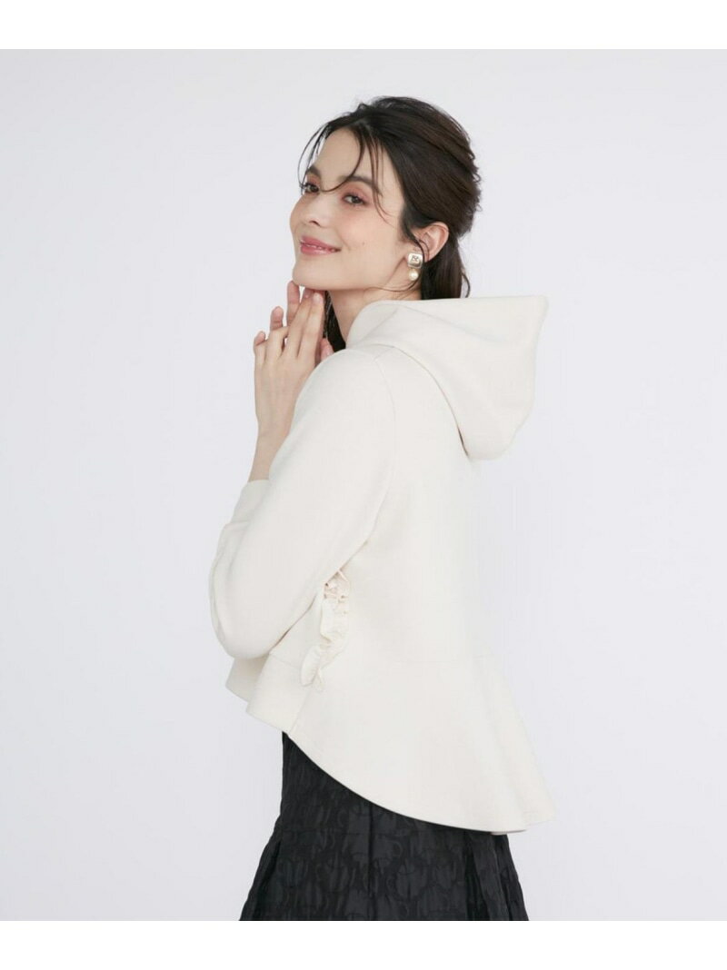 《大きいサイズ》サイドフリルパーカー Maglie par ef-de マーリエ ル カセット トップス パーカー・フ..