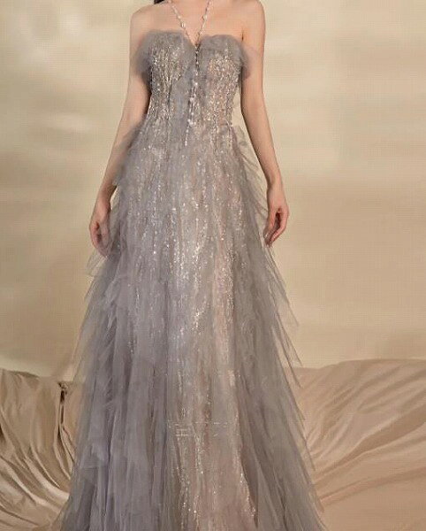 ウエディングドレス パーティードレス二次会 結婚式 披露宴 司会者 舞台衣装 イブニングドレス