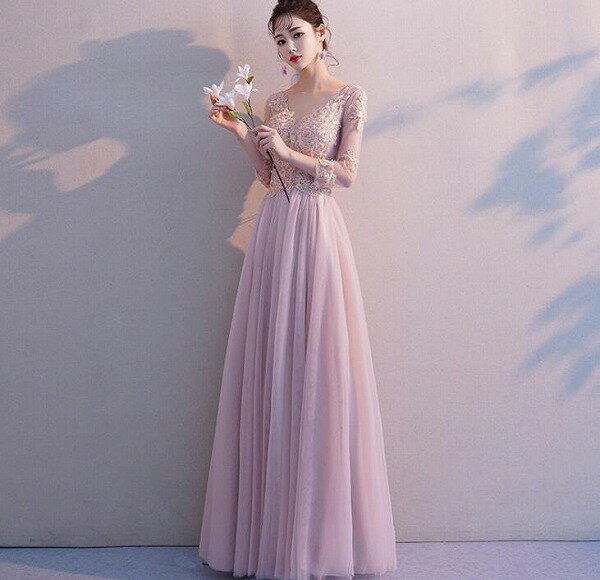 ブライズメイド/花嫁/二次会/プリンセス/パーティードレス/ウエディングドレス ロング/結婚式 編み上げ