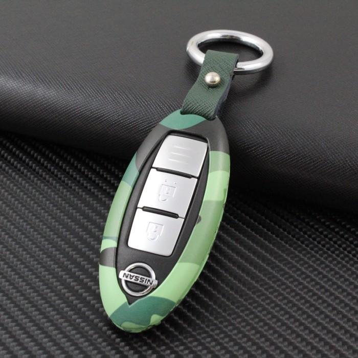 【100円〜1000円OFFクーポン配布中】【送料無料】ニッサン キーケース メタル製 カラビナ付き 迷彩 キーカバー キーホルダー 金属製 セレナ ノート エ...