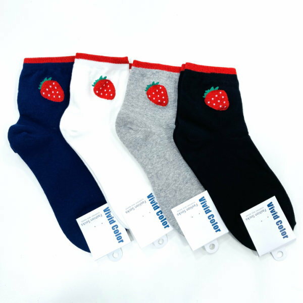 売り尽くしSALE【メール便6足までOK!】靴下 レディース いちご 韓国ソックス ストロベリー タルギ #インスタ #ワンポイント #人気 #韓流 #オルチャ...
