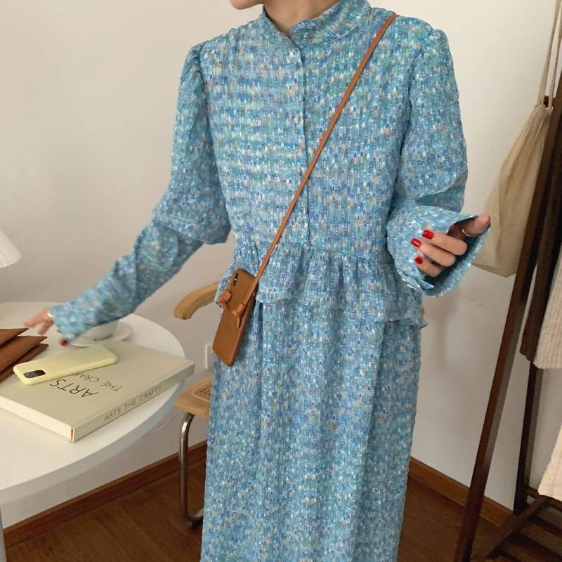 ワンピース レディース ドレス ロング丈 柄 マタニティ 体型 カバー ウエストマーク リボン 大人 可愛い お洒落 上品 綺麗め フェミニン お出かけ 女子会 カジュアル デート 休日 普段使い 10代 20代 30代 レトロ フレア ブルー 個性的 長袖 フリル ナチュラル 春 夏 秋