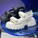 サンダルスニーカー レディース スポーツサンダル 厚底 レディース スニーカー サンダル 5cmヒール 韓国 女性らしい 厚底 サンダル 疲れにくい 痛くない スニーカー風 サンダル 軽量 履きやすい 滑り止め 痛くない 歩きやすい 走れる カジュアル 美脚 ビーチサンダル
