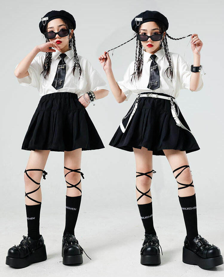 キッズ ダンス衣装 セットアップ 女の子 チアガール衣装 白シャツ デニムスカート 赤スカート 韓国 k-pop衣装 ヒップホップ かっこいい ジャズダンス HIPHOP 子供服 半袖 チアダンス衣装 イベント ステージ衣装 練習着 体操服 舞台服 発表会 応援団 団体服 大きめ 110 170cm 2