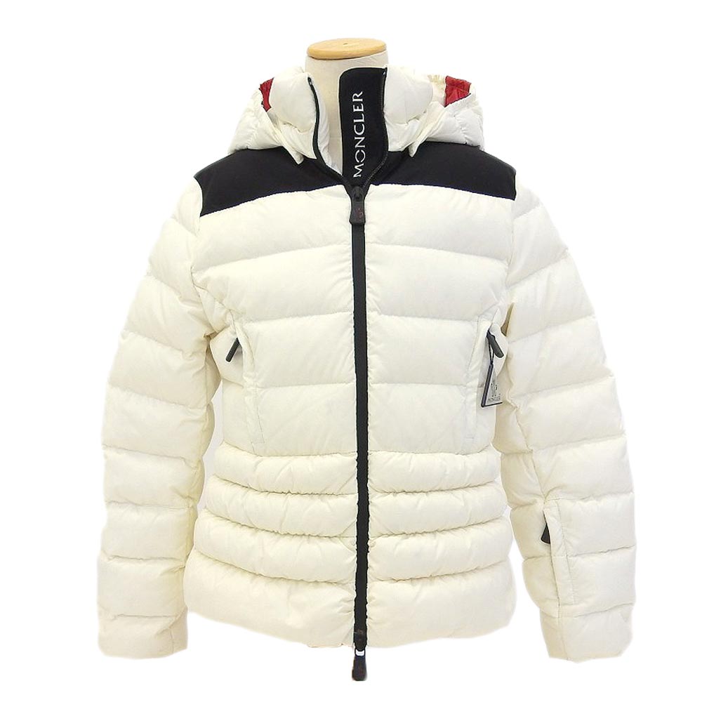 【8/1 P2倍】【大幅値下げ！】 モンクレール MONCLER ダウン ジャケット 白 黒 キッズ 146 【中古】