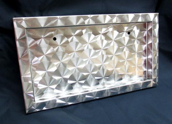 中型車用ナンバー枠◆ウロコ　スタンダード◆ステンレス