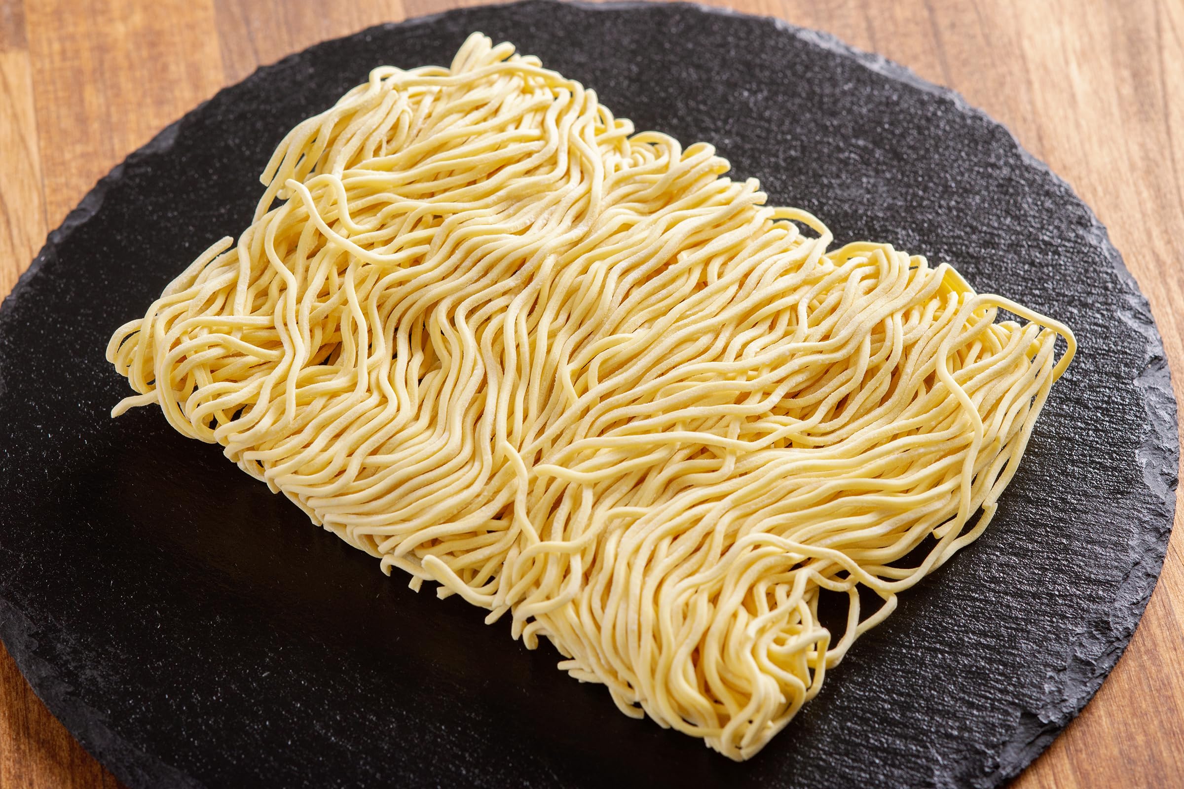 送料無料　室蘭製麺 即席袋麺「室蘭カレーラーメン」 8袋8食