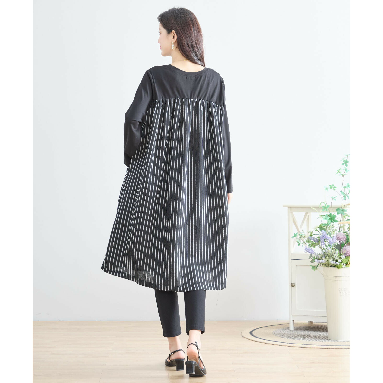 TRUBE ワンピース 長袖 レディース ミディアム丈 Aライン フレア ストライプ 切替え ゆったり 大きいサイズ L～LL きれいめ カジュアル モード ブラック ロイヤルブルー 送料無料メール便なら