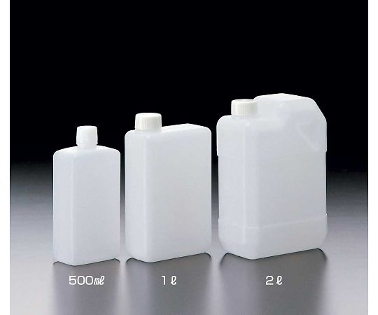 ●置き場の無駄を省ける角型タイプ●中栓付き、細口ポリ瓶●呼称：500mL●材質：PE●外寸法（mm）：52×80×178H●口径（mm）：15φ