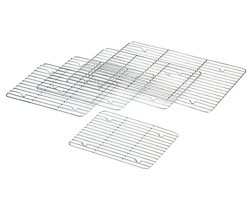 ●角バットにあわせて使えます。●ピッチ17mm●材質：SUS304●外寸：425×280mm●※『枚取』とは「原板から何枚取れる大きさか」を表します。