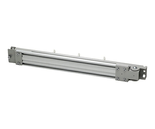 摂津金属工業 19インチマウント モニター取付フレーム W482×H60×D40mm ペールグレイ RMF-1U40-N7 1個●19インチマウント部に実装できる、モニター取付用のフレームです。●別売のモニター取付金具（FOTO-MMK□A-N7）を取り付けることで、モニターを設置することができます。●19インチマウント部に実装する取付パネルは1U以内に収まっており、取付フレームを開放することで、取付パネルの上下への19インチ機器の実装及びメンテナンスが可能です。●取付フレームは最大で約125度まで開放することが可能です。（ラックと設置状況によっては125度以下となります。）●取付可能なモニターの質量は最大5kgです。（フレーム中央取付時）●後面のロッキングワイヤーサドルにより、ケーブルの整線が可能です。●上下を反転させて取り付けると、右開き仕様から左開き仕様に変更して使用することができます。●外形サイズ：W482×H60×D40mm●質量：1.2kg●色/外装処理：ペールグレイ●19インチ規格：EIA