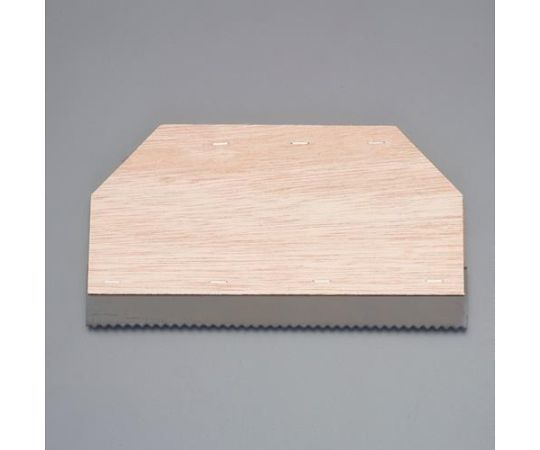 アズワン ゴムベラ（くし目型）225x140mm EA579AJ-71 1本●防水材の塗り広げ用、シルクスクリーン印刷用に。●グリップ部分はベニア素材です。●全長：140mm●ゴム幅：225mm●材質：刃／ゴム 柄／ベニヤ●重量（g）：約115.0●ゴム厚：3.1mm●刃長：21mm●くし目型