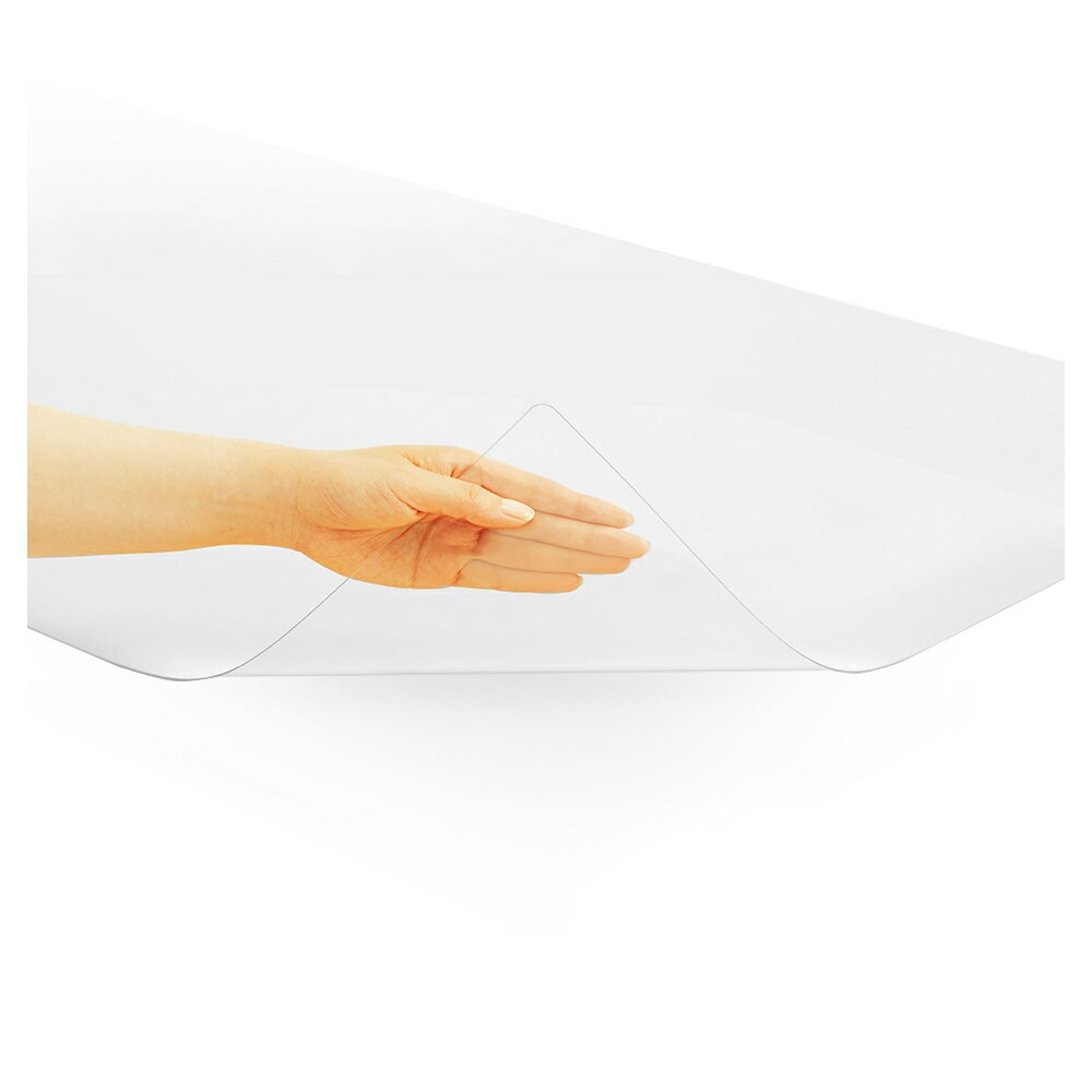 ◆学習机にピッタリ！フタル酸エステルを含まない、お子様にあんしんのデスクマット。食品衛生法第370号第4の基準をクリア。◆傷や汚れから机を守る、デスクマット。◆マット表面は、光沢タイプ。◆片面無移行(非転写)タイプで、印刷物や書類のコピーを長期間はさんでおいても、インクがマット面に移りにくい加工を施したデスクマット(片面のみ)。キレイにご使用いただけます。◆デスクマットのエッジを斜めカット加工しているので、お子様の長時間の勉強でも手が痛くなりにくいマットです。◆※ 1 : フタル酸エステルとは塩ビ素材に使用される可塑剤の1つで、世界的に汎用されています。しかし、その成分が環境に与える影響や人体に与える影響はまだ研究継続中です。米国では玩具や子ども用品に0.1% を超える使用を禁止、欧州でも同様の使用規制の措置が取られています。◆※デスクマットは素材の特性(縮みやすい材質)により、寸法に若干の誤差が生じます。