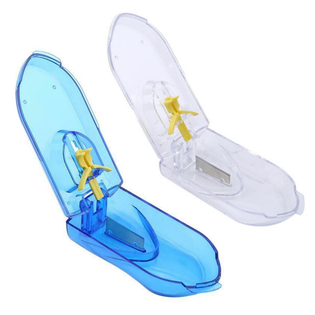 ピルカッター ピルケース 錠剤カット 2分割 簡単操作 携帯用