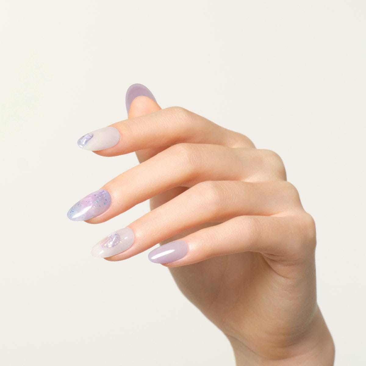 マジックプレス ミルキーラベンダー ネイル 30チップ Magic Press Milky Lavender Nail 30 Tips