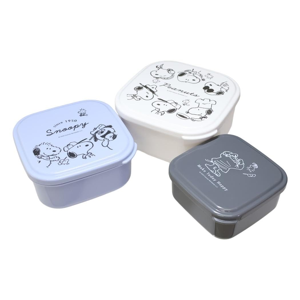 スヌーピーのかわいいランチ雑貨シリーズランチボックス/ランチケース/保温 弁当箱/お弁当 用品/2段 弁当箱弁当 おしゃれ 生活雑貨　仕事 一人暮らし 通勤 通学 入学 新学期にぴったりのキュートなランチ雑貨シリーズこちらは使いやすい[3段ランチボックス]食べ終わった後は中に収納できるからコンパクトになっちゃいます保存容器として使うのもGOODフタを外せば電子レンジも使用OKかわいいランチ雑貨いろいろあるのでお気に入りを揃えてくださいサイズ：約120x58x120mm（L）/約105x51x105mm（M）/約90x44x90mm（S）素材：ポリプロピレン、ポリエチレン容量：550ml（L）/360ml（M）/220ml（S）[Made in Japan]