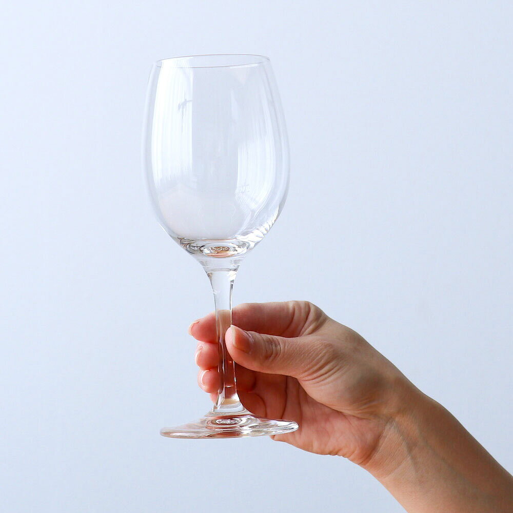 ワイングラス シンプル 【 IPT-Gライン ブルゴーニュ白 3個入 】 グラス コップ 軽量 強化 ワイン ガラス食器 業務用 石塚硝子 アデリア 誕生日プレゼント 高級 レストラン プレゼント スタイリッシュ モダン ギフト 食洗機対応 セット 脚付 日本製 食器 飲食店 家庭用 贈答 shopishizuka-10002032 ガラスShopADERIA サンプル画像3