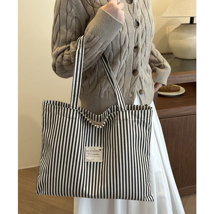 SUNSHINE CLOSET レディース ワッペンタグ軽量サブバッグ A4収納 通勤通学トート おしゃれ ロゴタグ肩掛けバッグ 折りたたみ鞄旅行バッグ バッグ・鞄 shoplistselect-10545575 SHOPLIST パッケージ画像