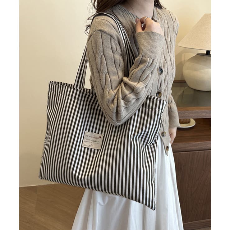 SUNSHINE CLOSET レディース ワッペンタグ軽量サブバッグ A4収納 通勤通学トート おしゃれ ロゴタグ肩掛けバッグ 折りたたみ鞄旅行バッグ バッグ・鞄 shoplistselect-10545575 SHOPLIST サンプル画像3