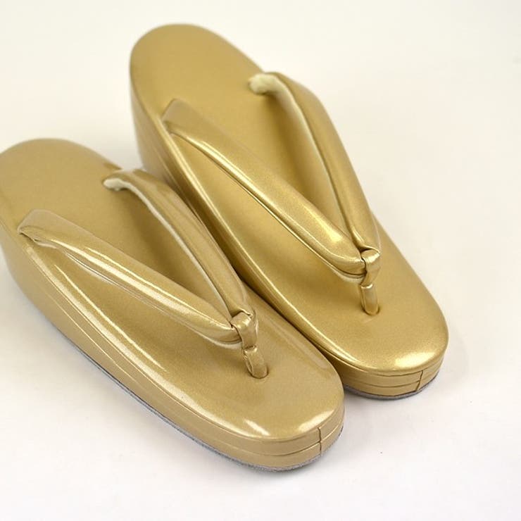 【10％OFFクーポン！11/27(木)1:59まで】kimonocafe 留袖 草履 訪問着用草履 礼装用草履 合皮草履 金色 （ Mサイズ 金色 ゴールド 三枚芯 ）23.5cm?24.5cm 浴衣・着物