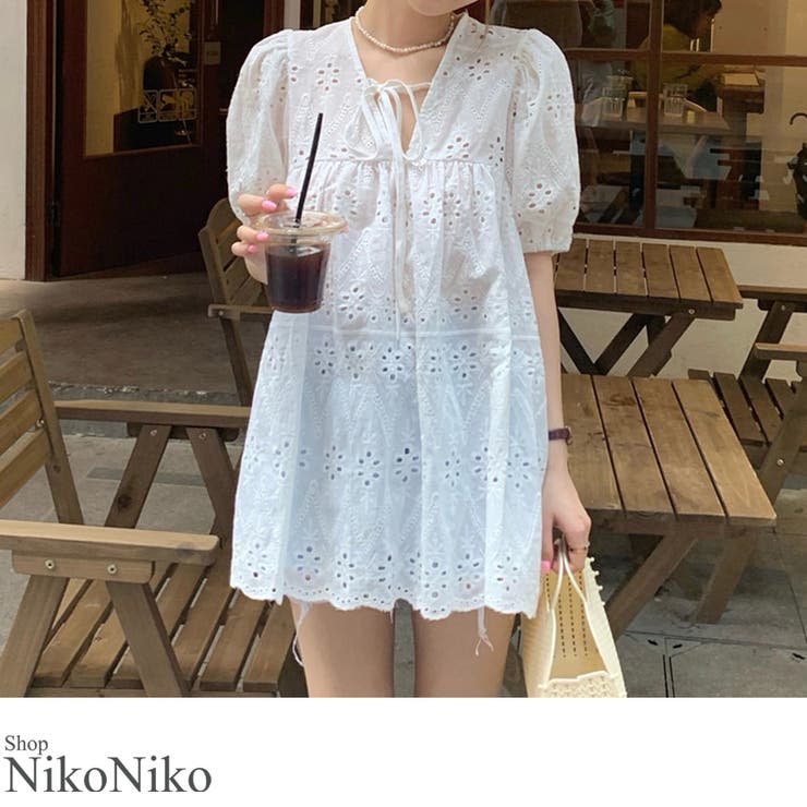 ShopNikoNiko 春新作 Vネック レース刺繍 チュニックブラウス ma トップス ブラウス 半袖 チュニック ミニワンピース パフスリーブ アイレットレース パンチングレース リボン レディース 韓国 プチプラ 流行り トレンド 人気 おすすめのサムネイル